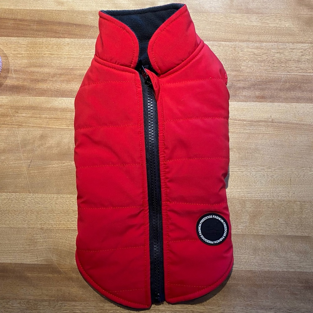 FREEDOGS FASHION - Red and Black Medium Insulated Pet Harness